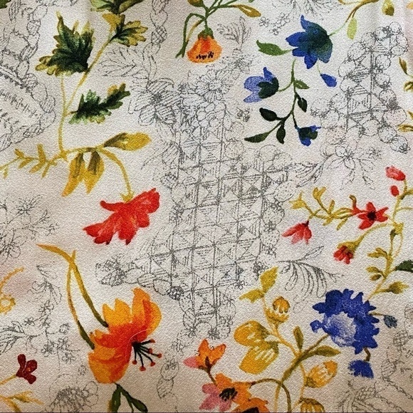 NANETTE LEPORE Edina Blouse in Cream + Floral Print Size X-Small (EUC) - Picture 6 of 13